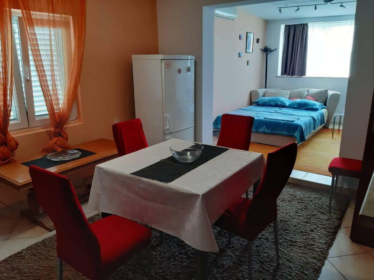 Apartman Lucija Trogir Exterior photo