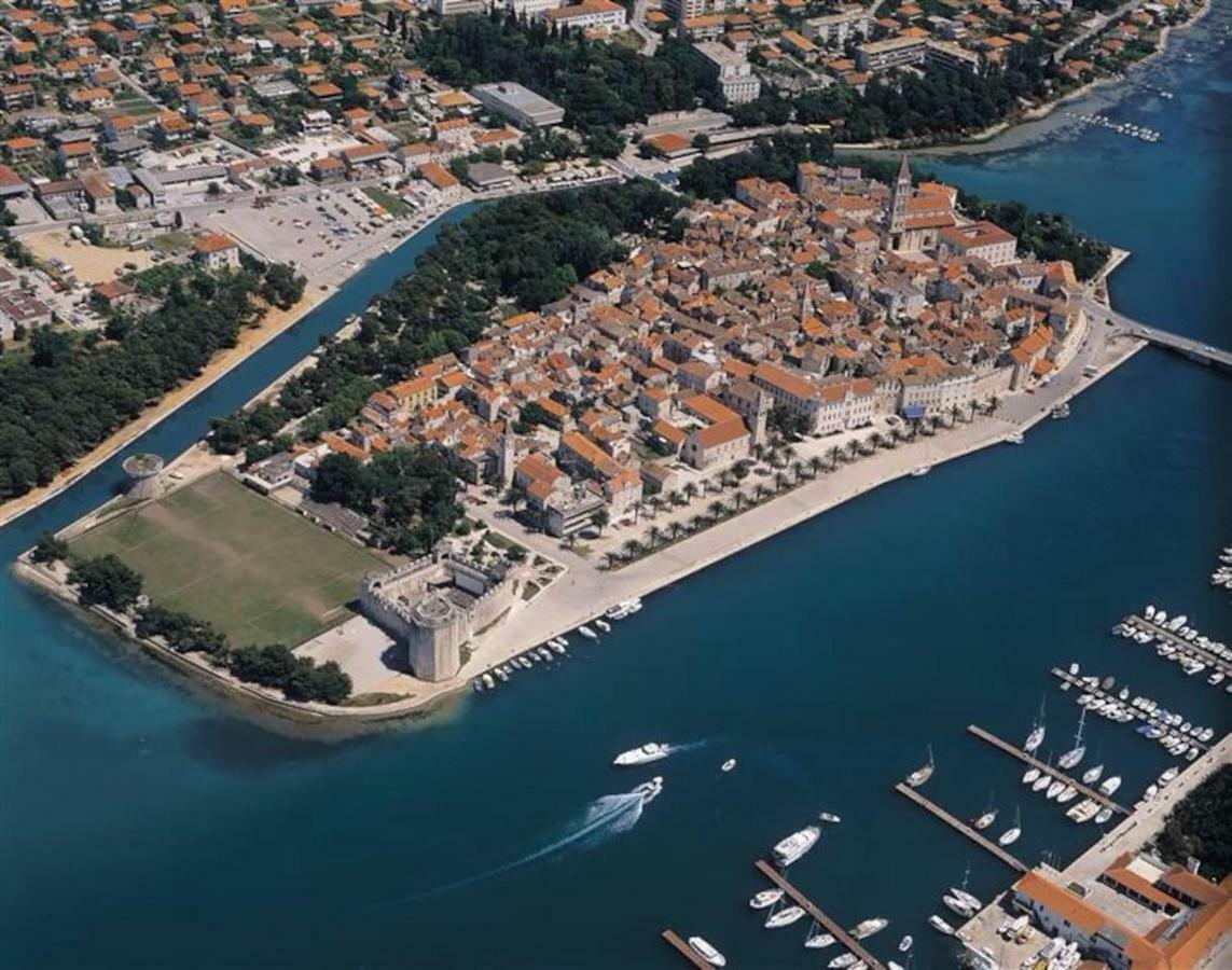 Apartman Lucija Trogir Exterior photo